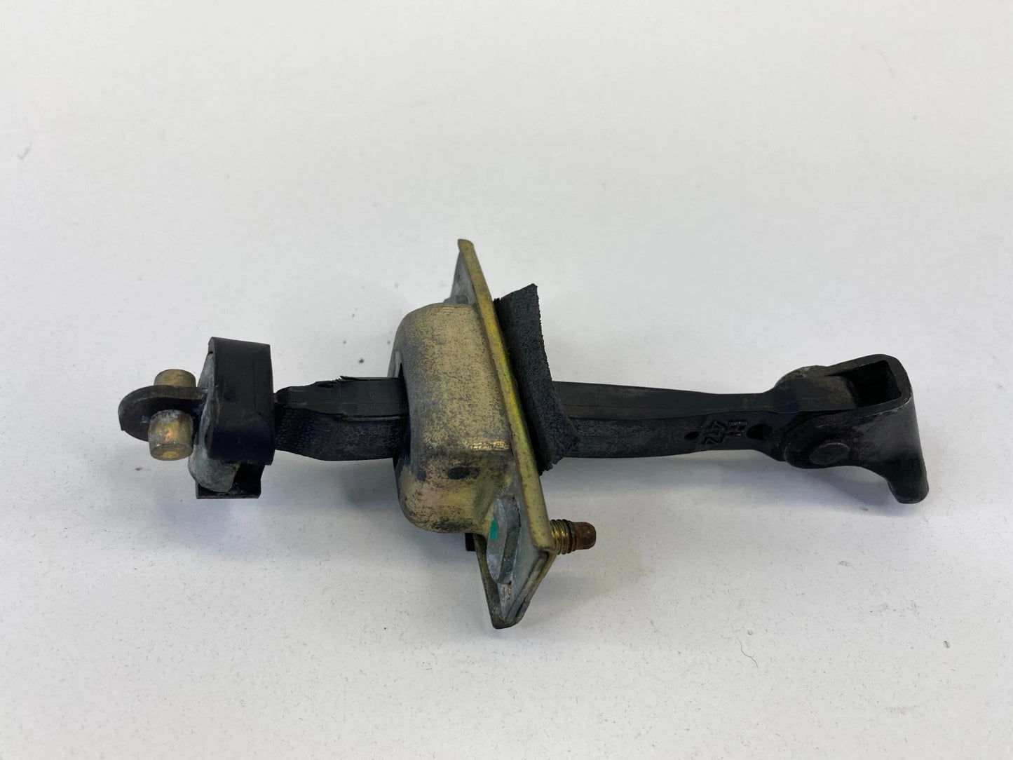1997-2001 TOYOTA CAMRY SEDAN REAR RIGHT SIDE DOOR CHECK STOPPER HINGE DETENT OEM