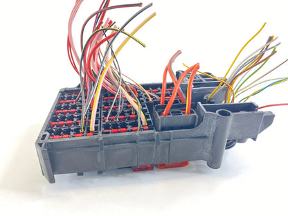 1998-2003 MERCEDES-BENZ E320 3.2L V6 FUSE BOX JUNCTION BLOCK RELAY MODULE UNIT