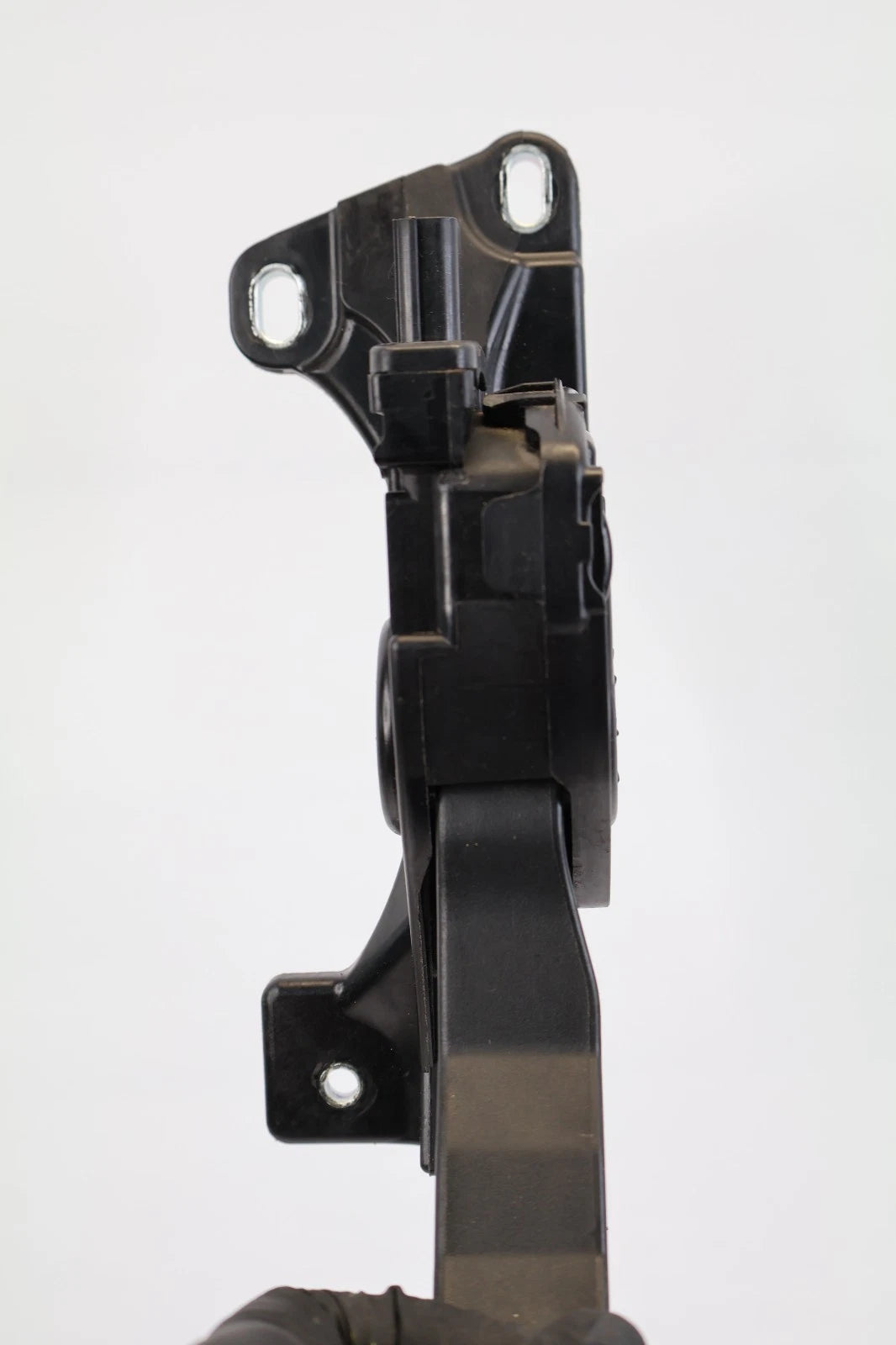 2011-2013 JEEP GRAND CHEROKEE ACCELERATOR GAS PEDAL ASSEMBLY 52124785AD OEM