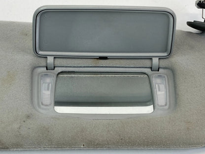 2003 2004 HONDA PILOT RIGHT PASSENGER SIDE SUNVISOR SUN VISOR SHADE W/ LIGHT OEM