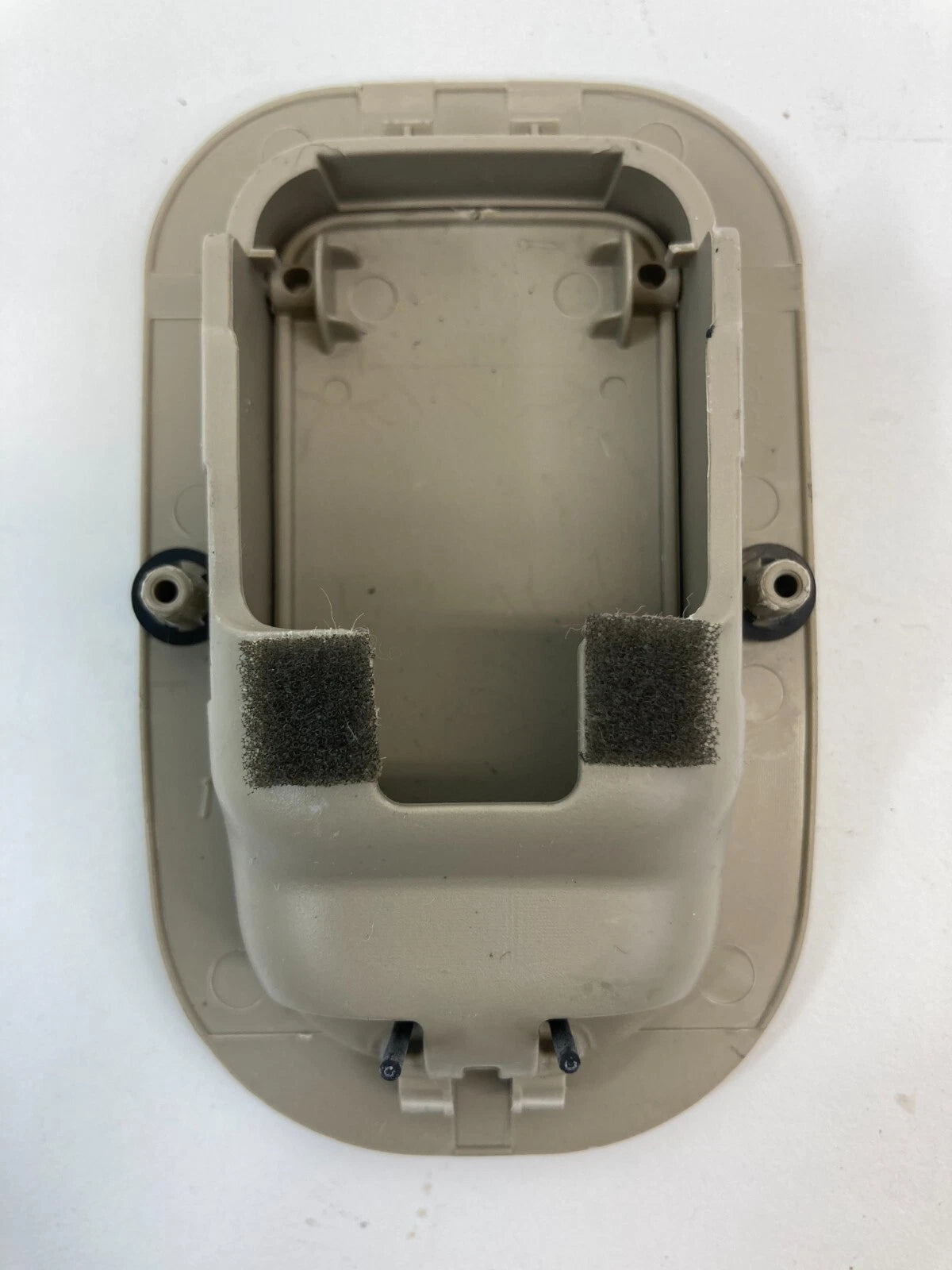 2007 2008 2009 2010 HYUNDAI ELANTRA SEDAN REAR SEAT ANCHOR CHILD COVER TRIM OEM