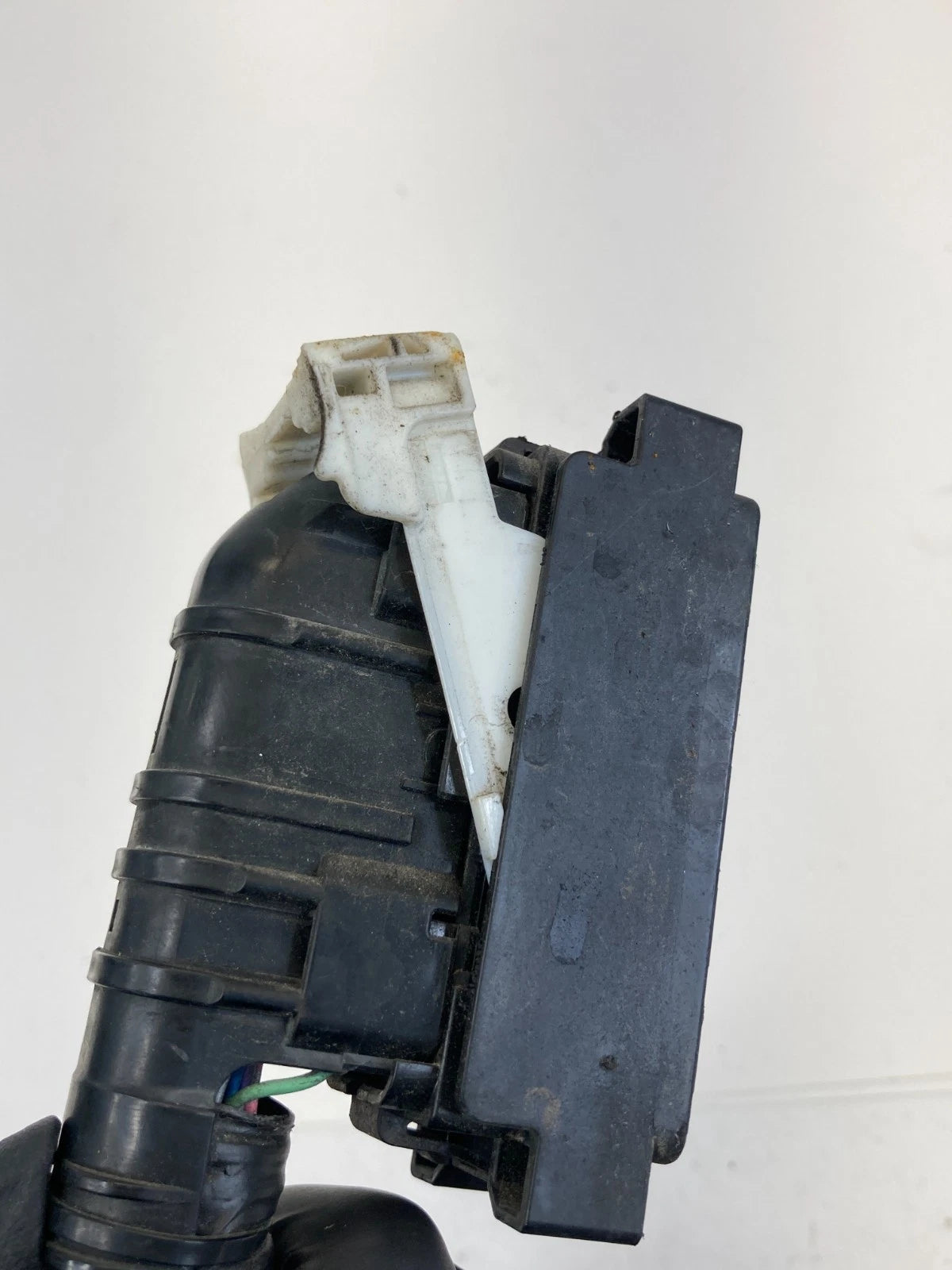 08-10 Honda Accord Coupe 2.4L FWD AT ABS Anti Lock Brake Pump Connector Plug OEM