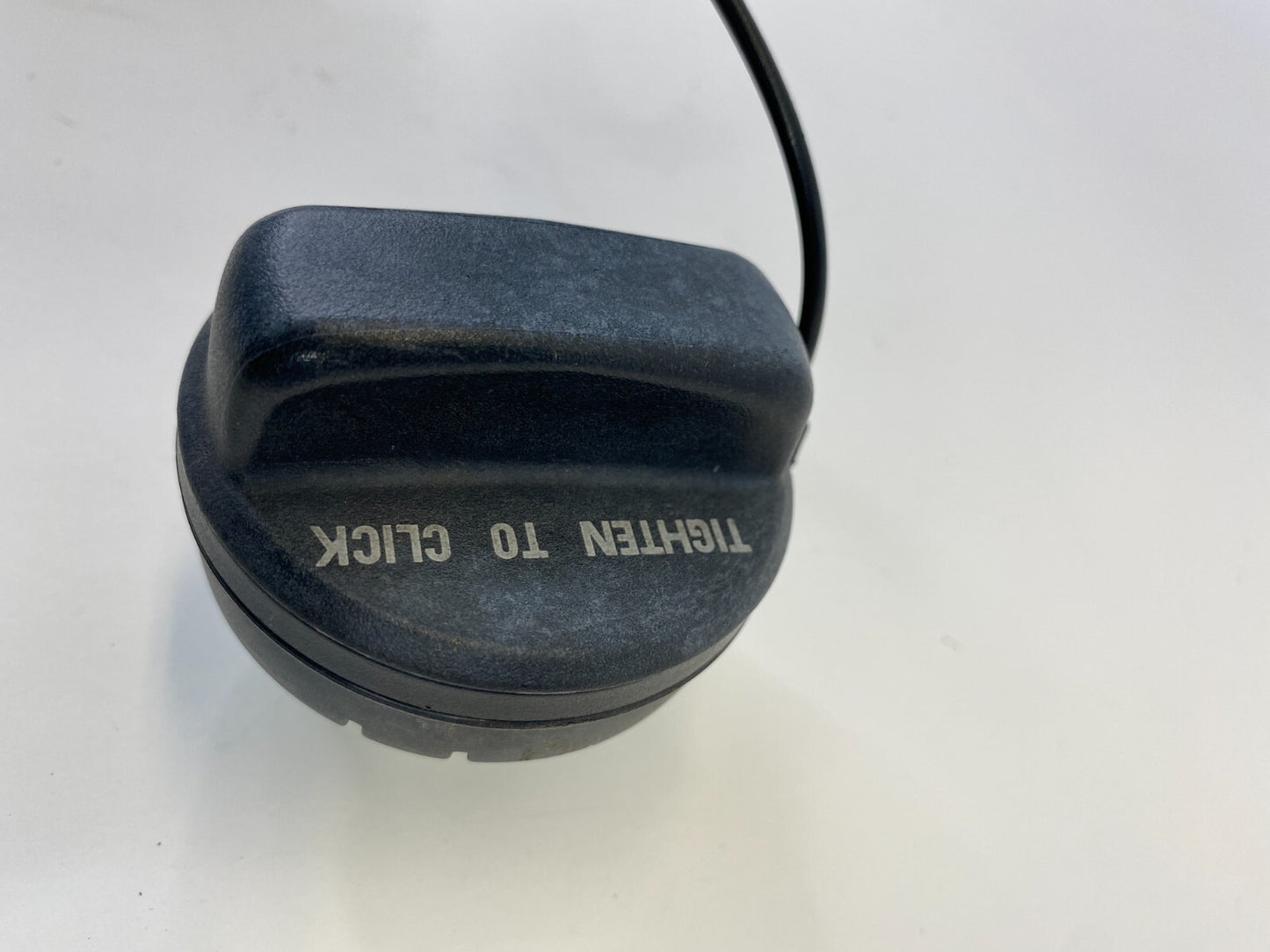 07 08 09 10 11 12 13 Acura MDX 3.7L V6 Fuel Gas Tank Cap Cover Lid OEM