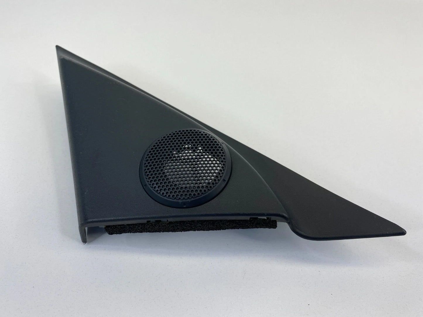 2004-2009 MAZDA 3 MAZDA3 FRONT LEFT DRIVER SIDE DOOR CORNER TWEETER COVER TRIM