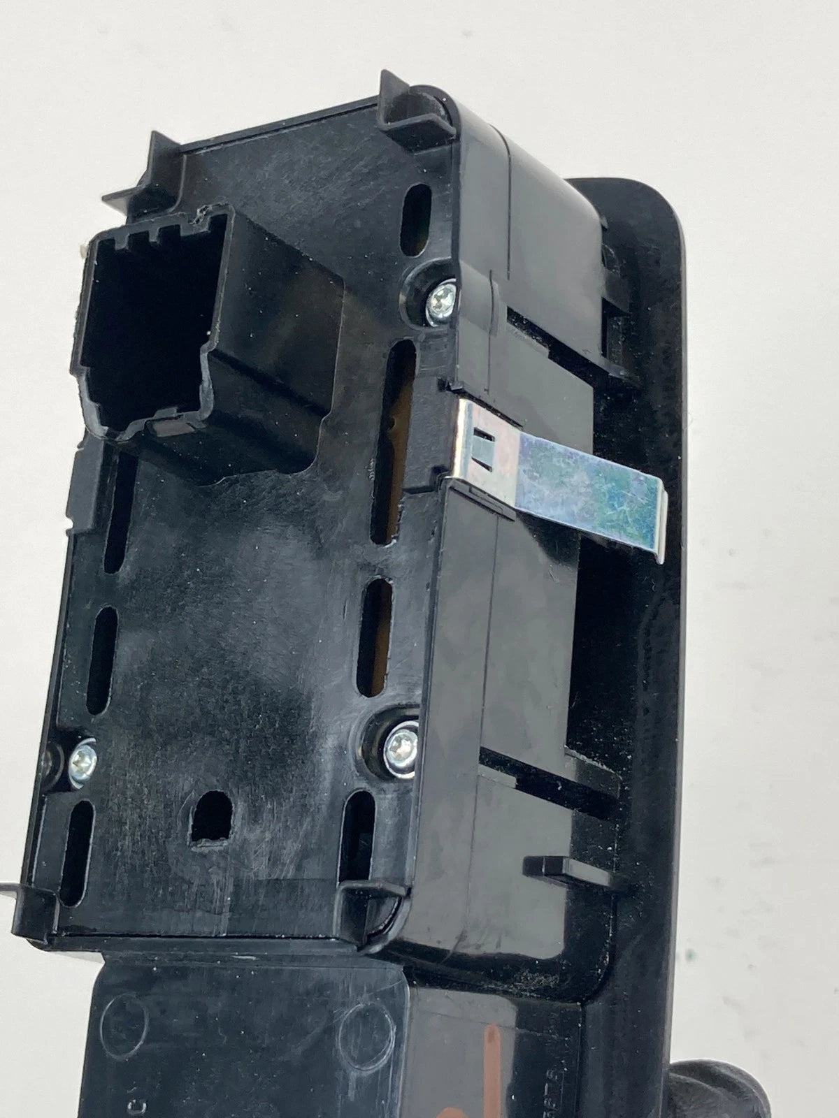2015-2017 CHRYSLER 200 FRONT RIGHT SIDE POWER WINDOW CONTROL SWITCH 68268251AA