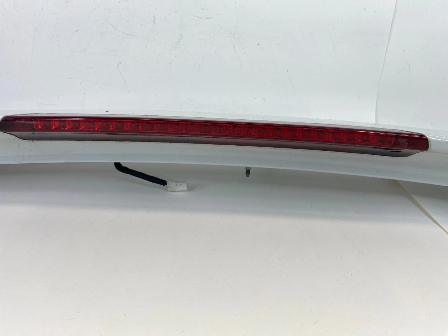 08-11 HYUNDAI ACCENT HATCHBACK REAR TRUNK SPOILER W THIRD BRAKE LIGHT 872101E200