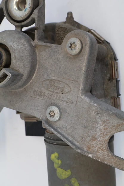 2012-2018 FORD FOCUS FRONT RIGHT WINDSHIELD WIPER MOTOR UNIT OEM BM51-17504-BH