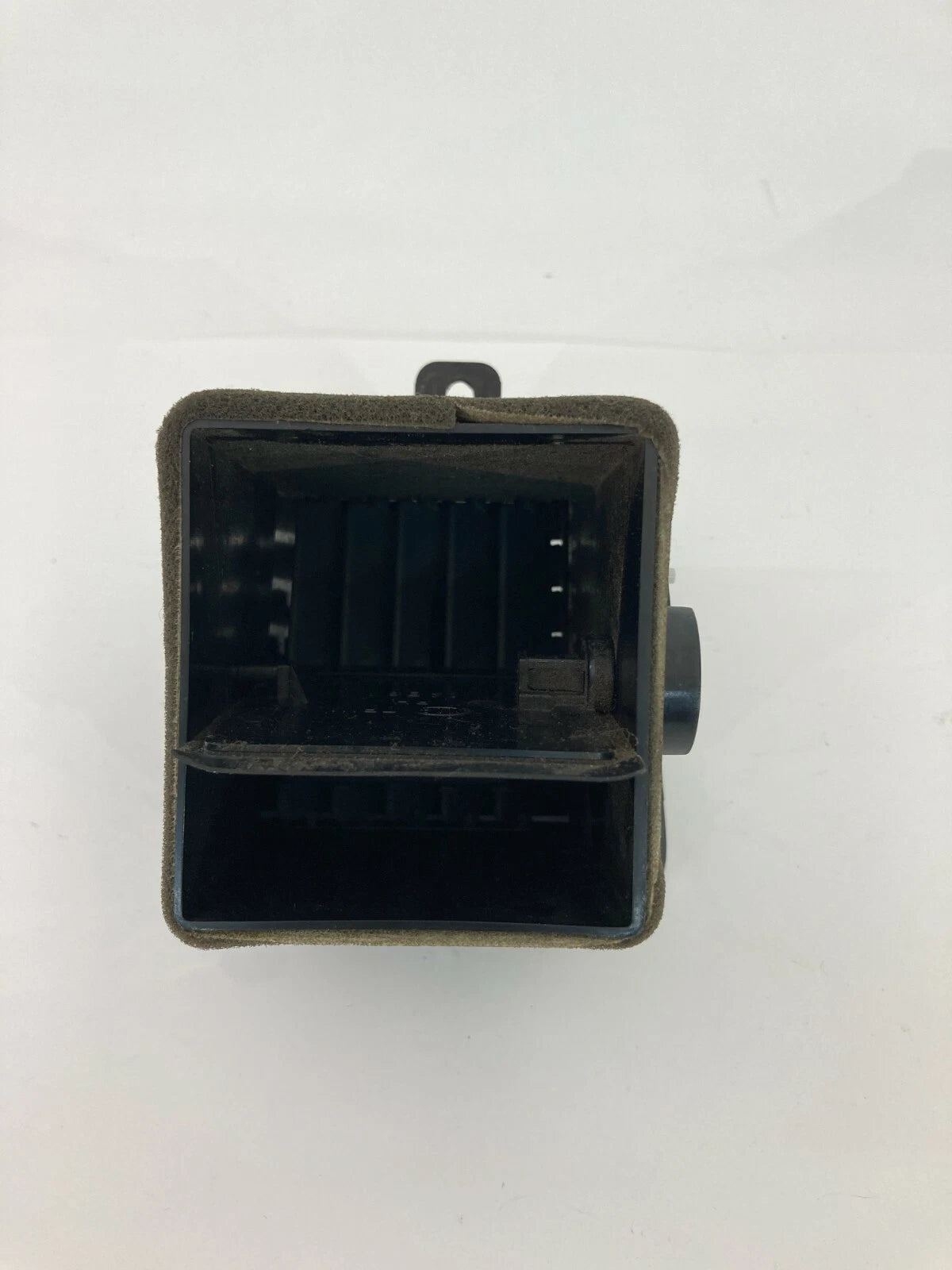 03-09 KIA SORENTO RIGHT SIDE DASH AC AIR VENT GRILLE DUCT OUTLET 97490-3E000 OEM