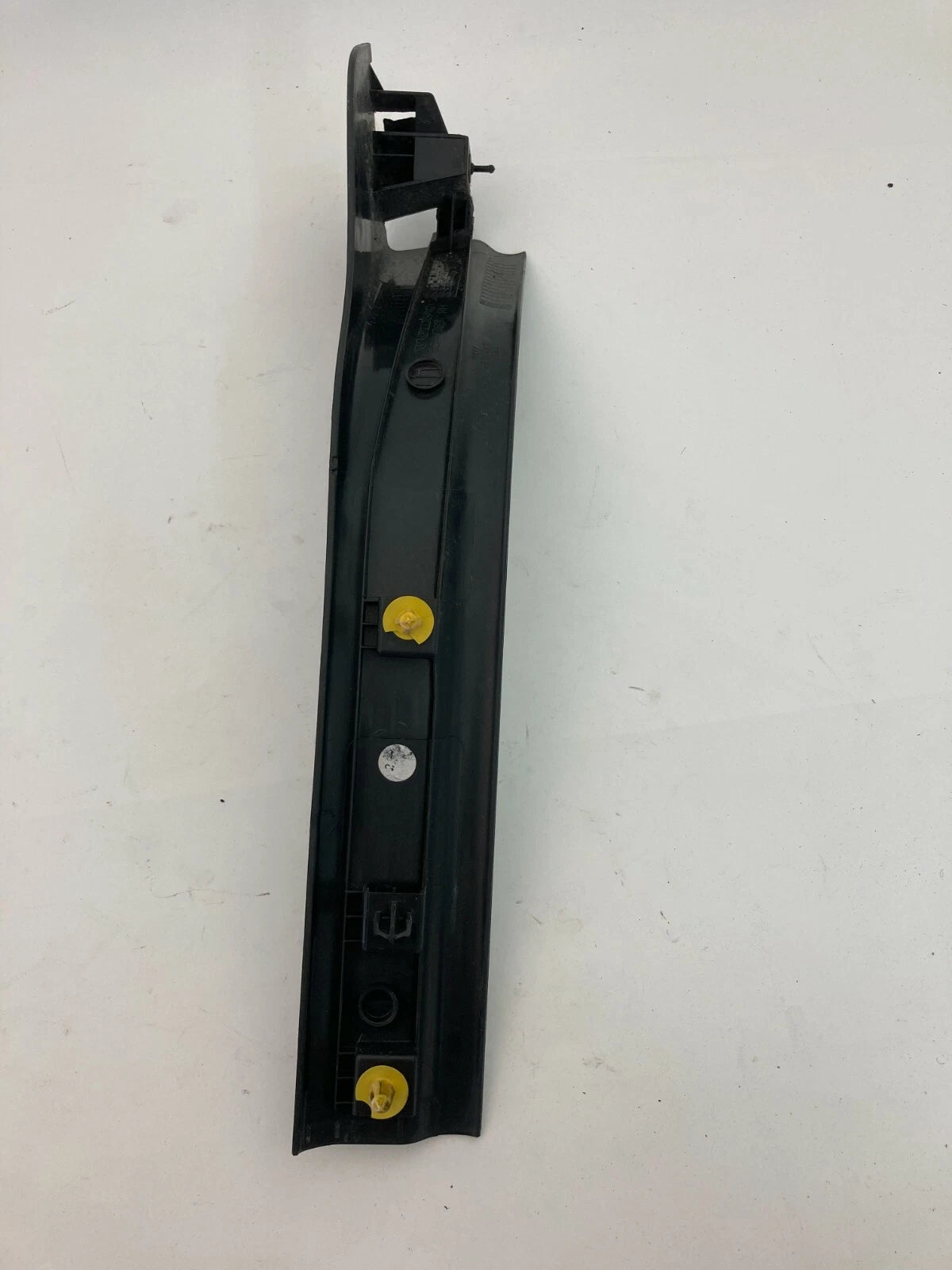 04-07 VOLVO S40 SEDAN REAR RIGHT DOOR SILL SCUFF PLATE MOLDING TRIM COVER OEM