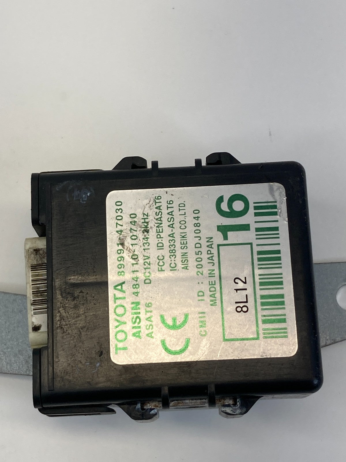04 05 06 07 08 09 Toyota Prius Front Door Oscillator Control Module 89991-47030