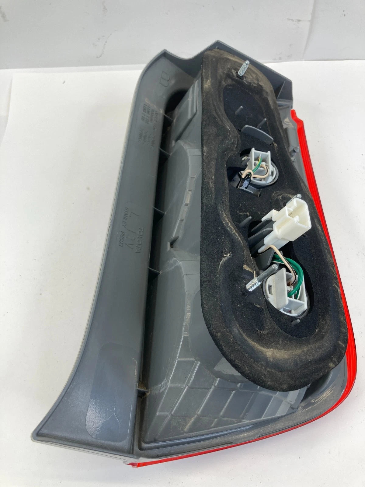 2008-2010 SCION XB REAR LEFT DRIVER TAIL LIGHT TAILLIGHT LAMP OEM