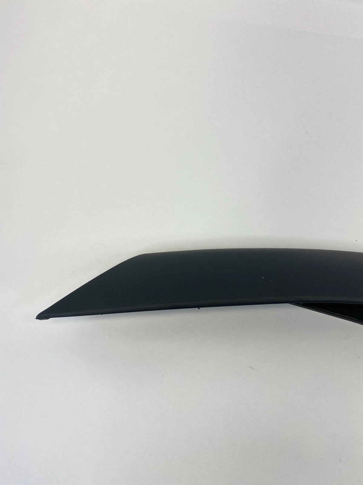 2010-2013 KIA FORTE CENTER CONSOLE LEFT SIDE BEZEL GARNISH TRIM B27050-35025 OEM