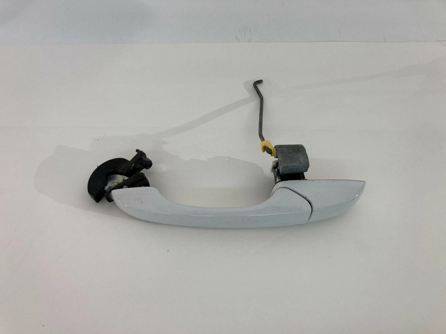 11-14 CHRYSLER 200 SEDAN REAR LEFT BACK EXTERIOR OUTER DOOR HANDLE WHITE RR LH