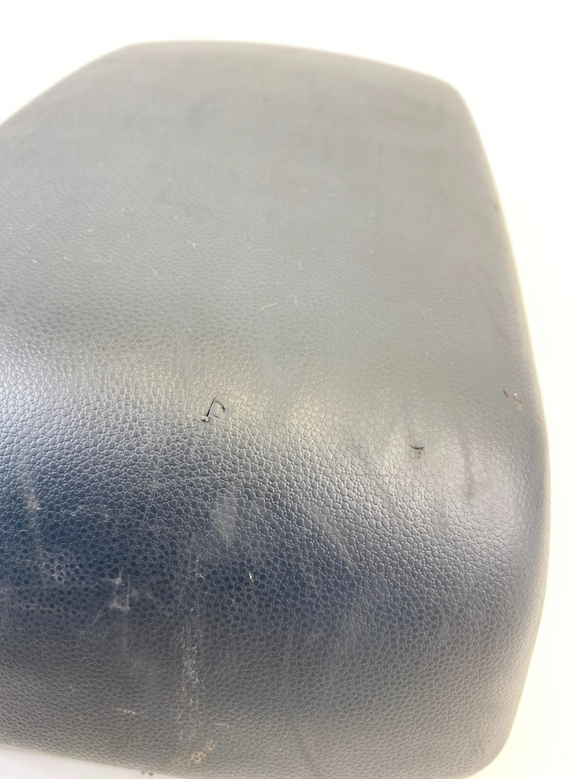 04 05 06 MAZDA 3 CENTER CONSOLE ARM REST ARMREST LID COVER CAP STORAGE OEM