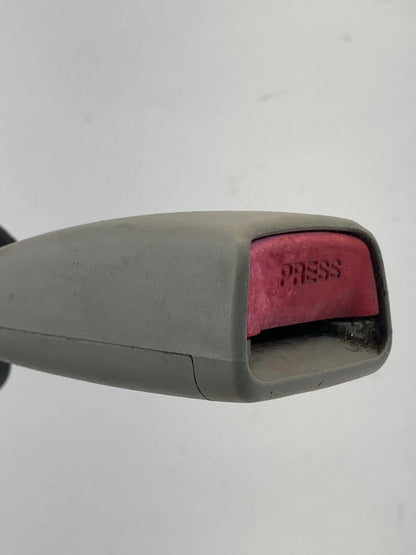 11-13 KIA FORTE SEDAN FRONT RIGHT PASSENGER SIDE SEAT BELT BUCKLE 888401M80080