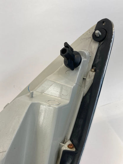 2010-2013 BUICK LACROSSE REAR RIGHT PASSENGER SIDE TAIL LIGHT TAILLIGHT OEM