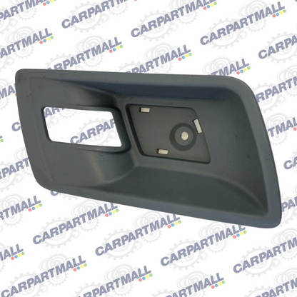 2008-2010 Chrysler Town & Country Front Right Side Inner Door Handle Trim Bezel