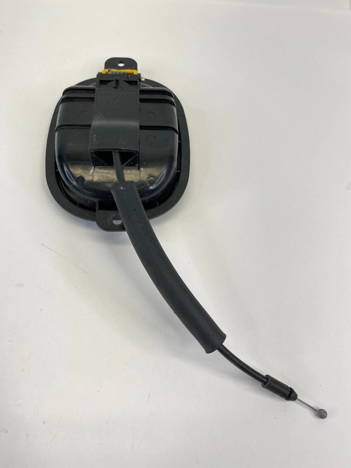 06-10 HYUNDAI SONATA REAR INTERIOR TRUNK LID RELEASE PULL HANDLE 81221-3K000 OEM
