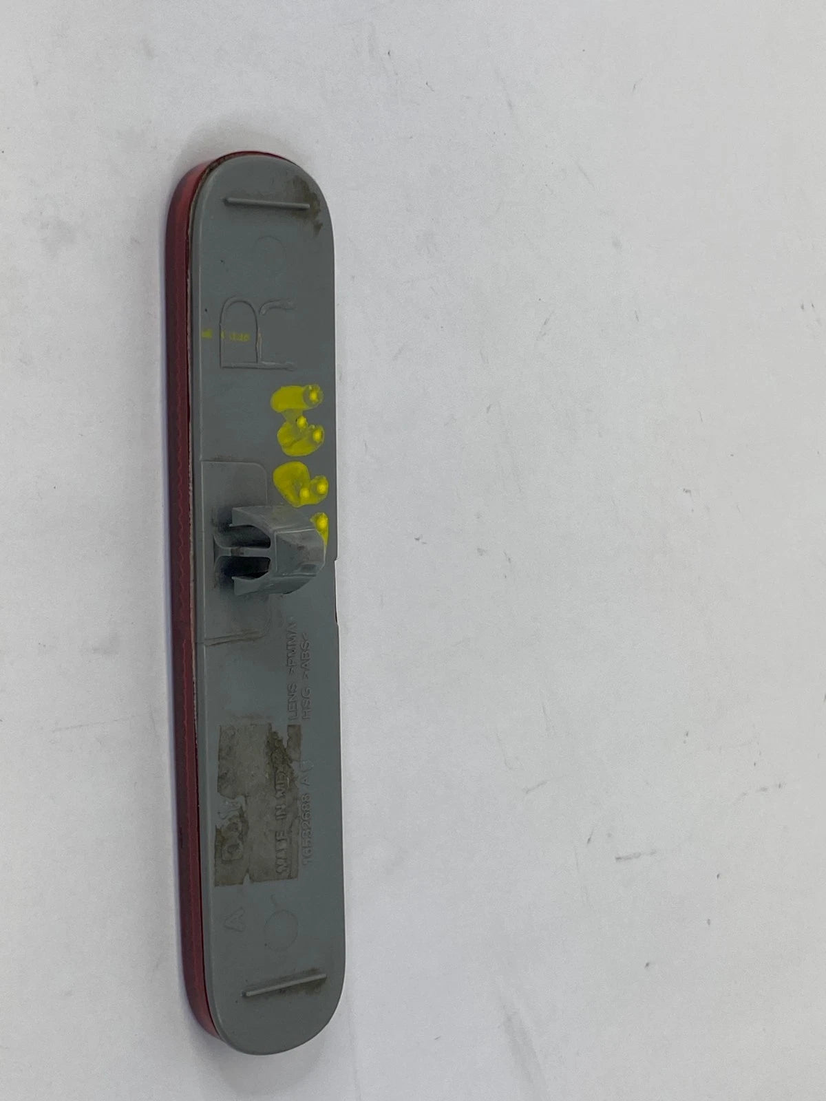 06-11 CHEVY HHR REAR SIDE PASSENGER MARKER LIGHT REFLECTOR BUMPER 16532688 OEM