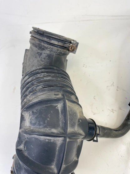 2014-2019 Kia Soul 1.6L Air Intake Hose Tube Duct 28140-B2000 OEM