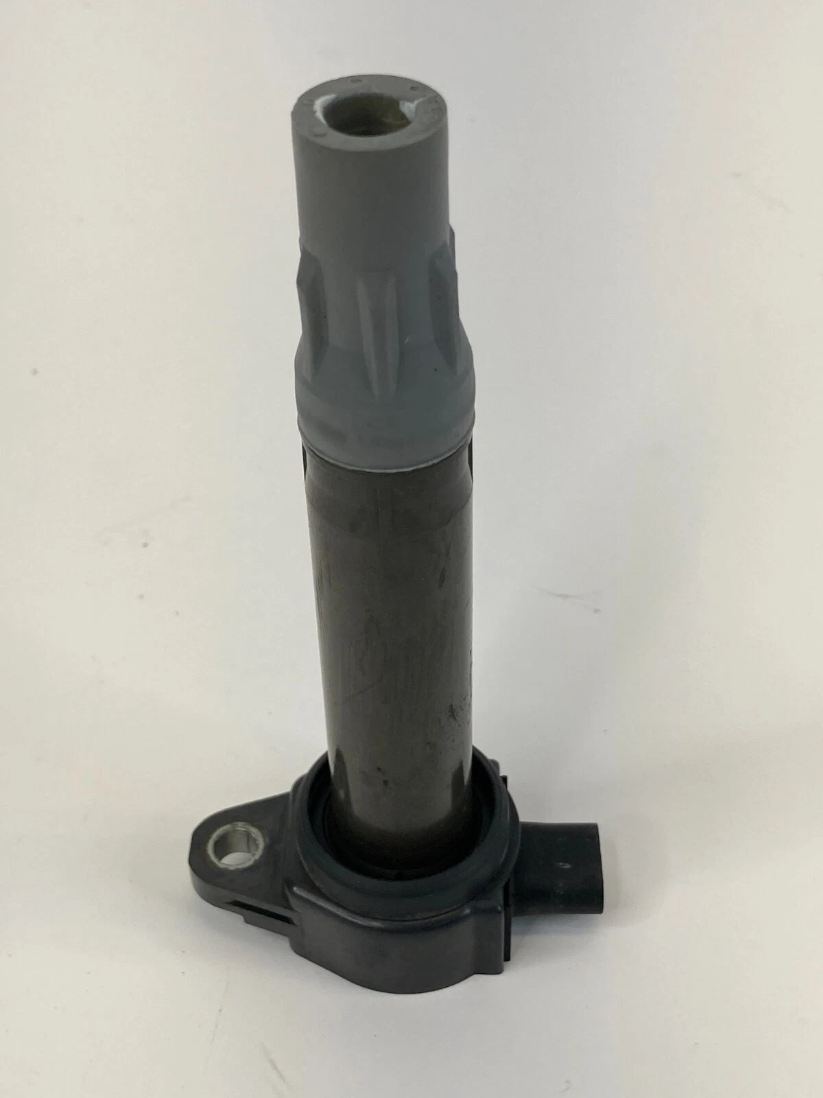 2009 2010 VOLKSWAGEN ROUTAN 4.0L V6 ENGINE DIRECT IGNITION COIL 04606869AB OEM