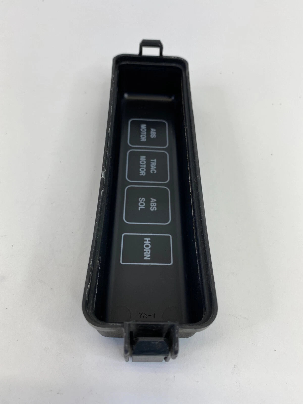 1998-2005 LEXUS GS300 GS 300 FUSE BOX RELAY BLOCK COVER TRIM PANEL OEM