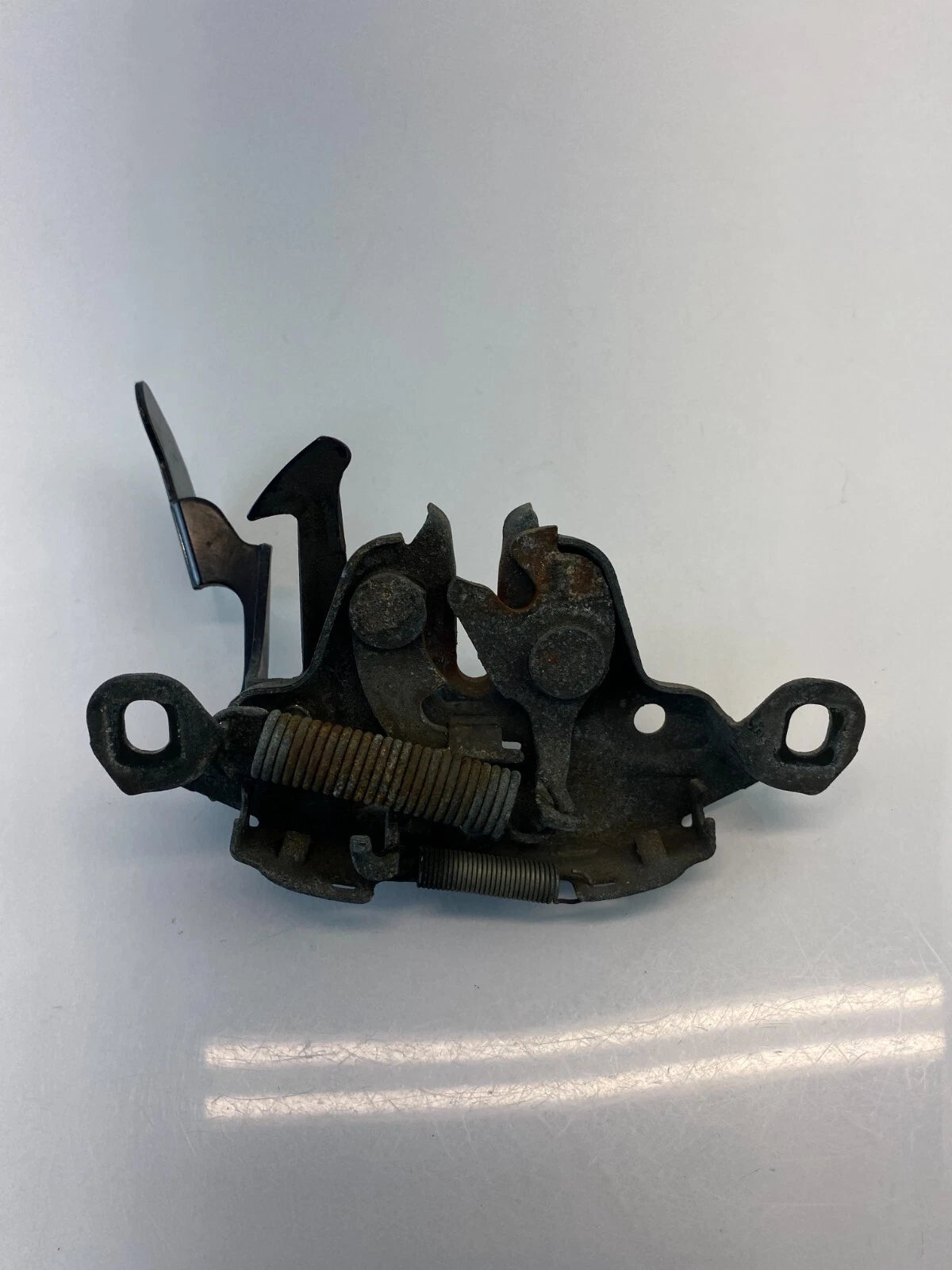 2005 2006 INFINITI G35 SEDAN HOOD LOCK LATCH RELEASE ACTUATOR OEM