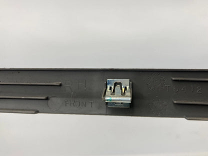 2013-2015 CHEVROLET MALIBU FRONT RIGHT SIDE DOOR PULL HANDLE COVER TRIM BEZEL