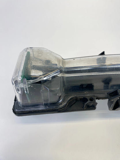 2010-2019 FORD TAURUS FRONT LEFT DRIVER SIDE TURN SIGNAL LIGHT AG13-13B221-A OEM
