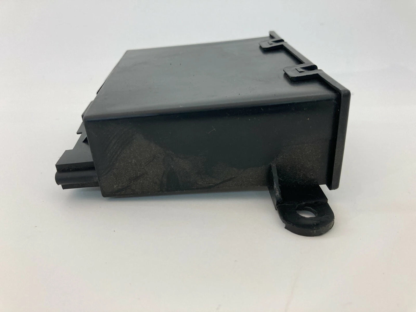 1998-2001 CHEVROLET LUMINA DAYTIME RUNNING LIGHT CONTROL MODULE OEM 12182134