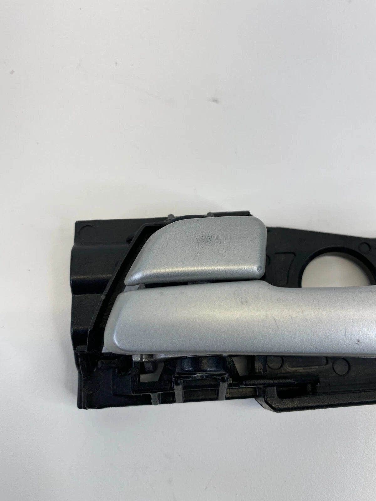 2012-2014 HYUNDAI ACCENT REAR LEFT SIDE INTERIOR DOOR HANDLE 83613-RB000 OEM