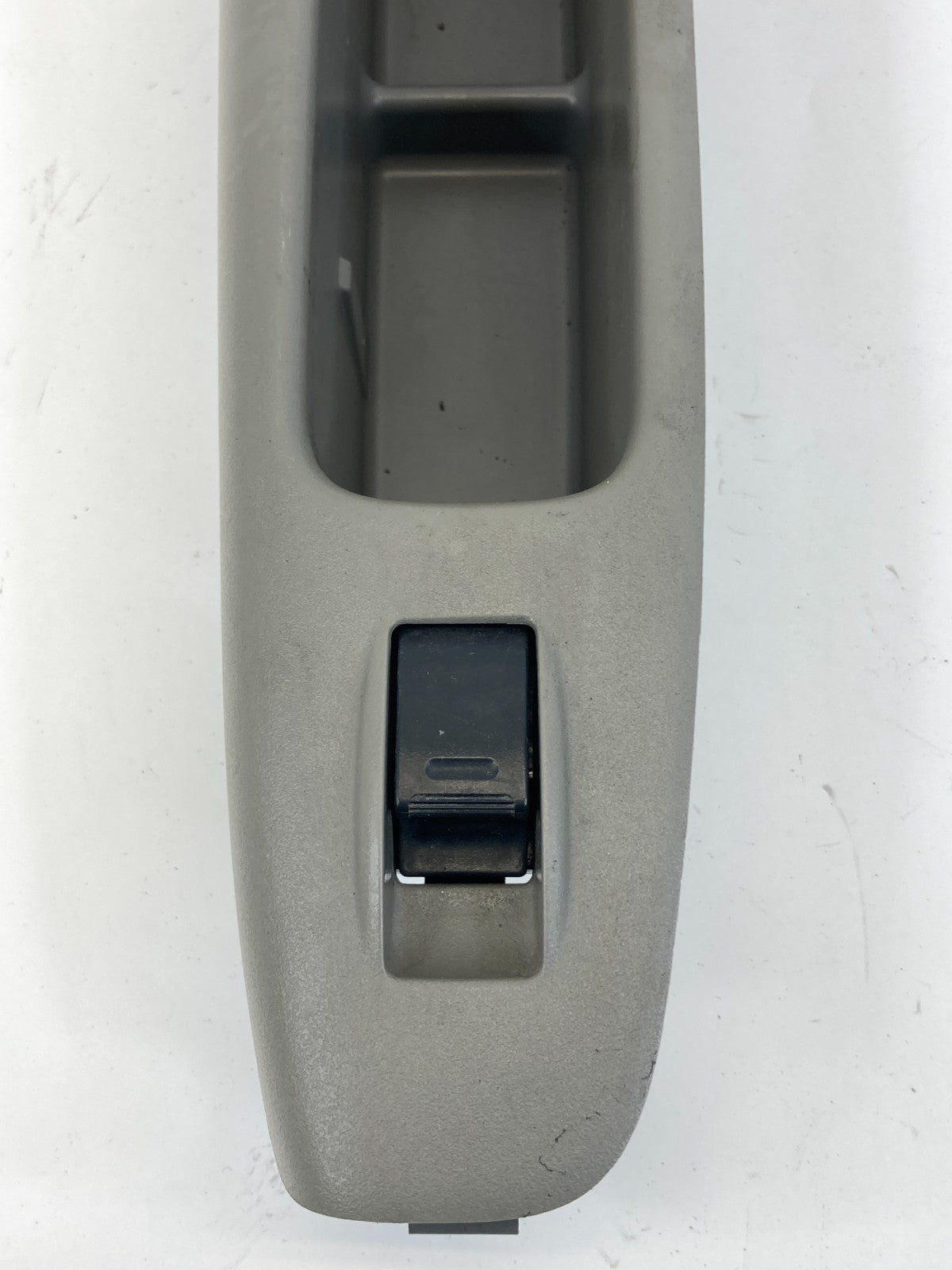 2002 2003 2004 Toyota Camry Rear Left Side Window Switch w/ Trim 74272-AA010 OEM