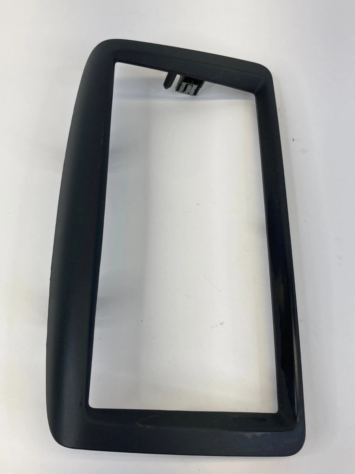 2011-2016 CHRYSLER TOWN & COUNTRY RADIO NAVIGATION SCREEN DISPLAY TRIM BEZEL OEM