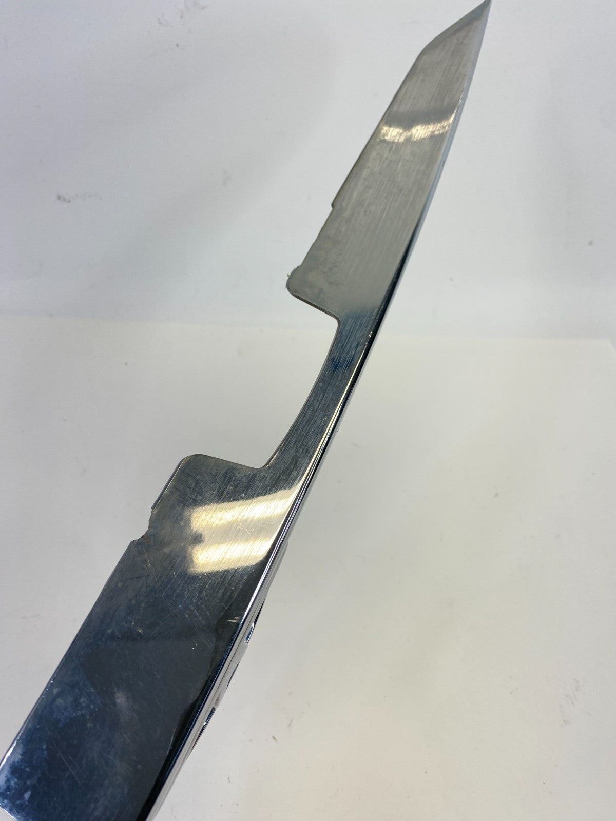 2003 2004 Toyota Avalon Rear Trunk Lid Molding Handle Garnish 76801-07010 OEM