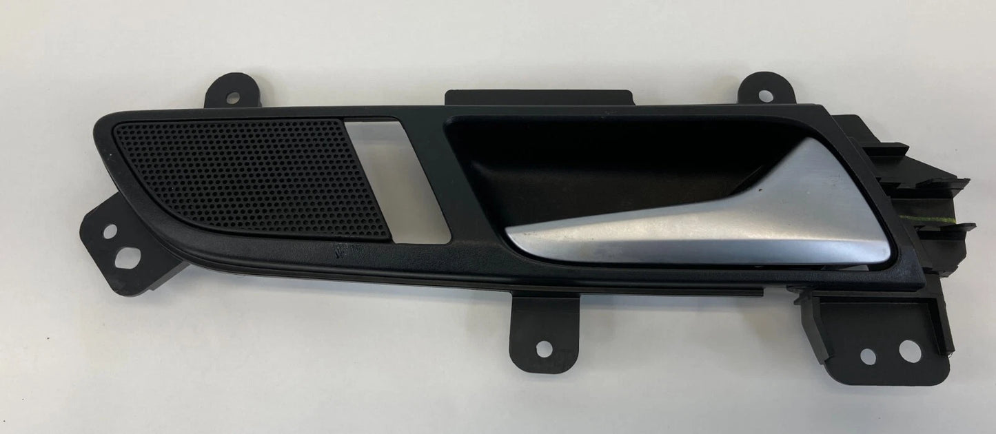 2012-2015 VOLKSWAGEN PASSAT REAR RIGHT SIDE INTERIOR DOOR HANDLE 561839114 OEM