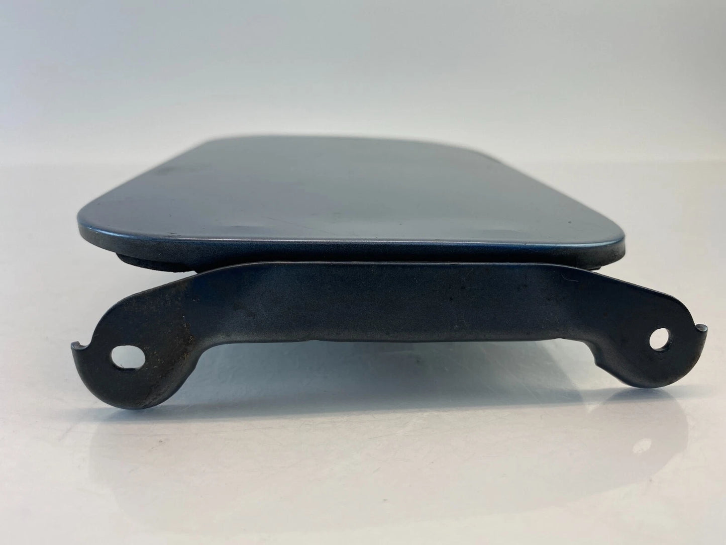 03 04 05 06 INFINITI G35 FUEL FILLER TANK DOOR GAS LID COVER B30 BLUE METALLIC