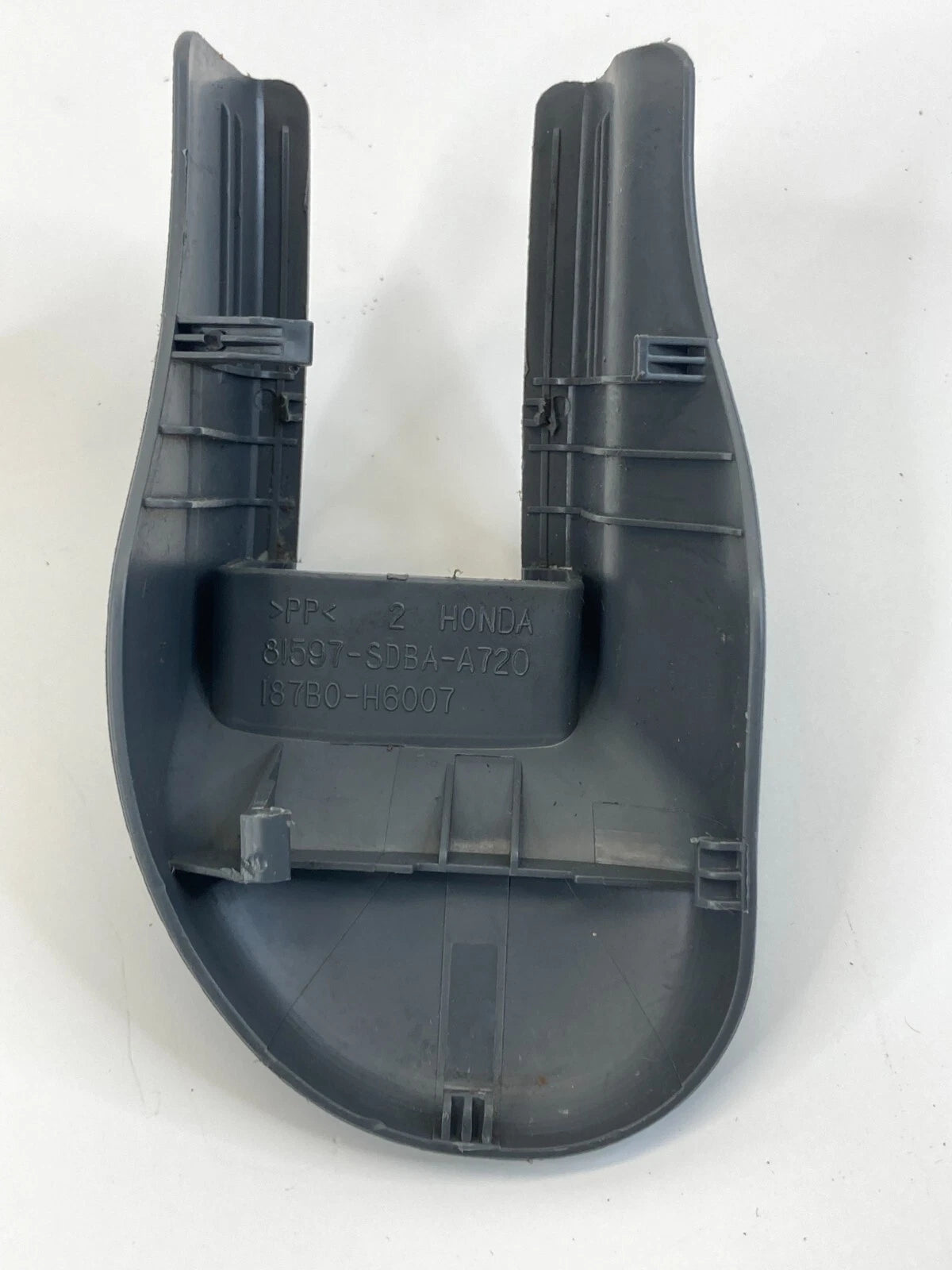 2003-2007 HONDA ACCORD FRONT LEFT OUTER SEAT TRACK END COVER 81597-SDBA-A720 OEM