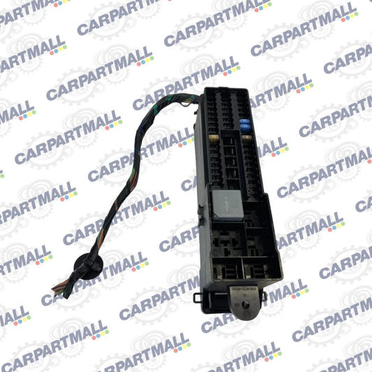 12-18 FORD FOCUS HATCHBACK REAR TRUNK RELAY JUNCTION FUSE BOX AV6T-14K131-AB OEM