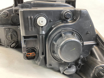 2014-2016 Kia Soul Front Left Side Headlight Headlamp Head Lamp Halogen