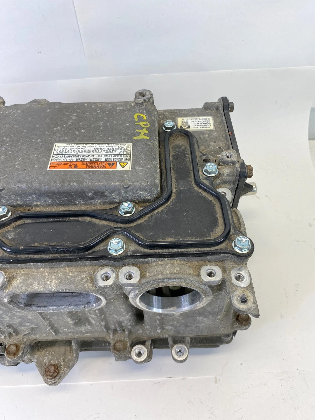 2011-2013 TOYOTA PRIUS HYBRID INVERTER CONVERTER UNIT OEM FACTORY G9200-47140