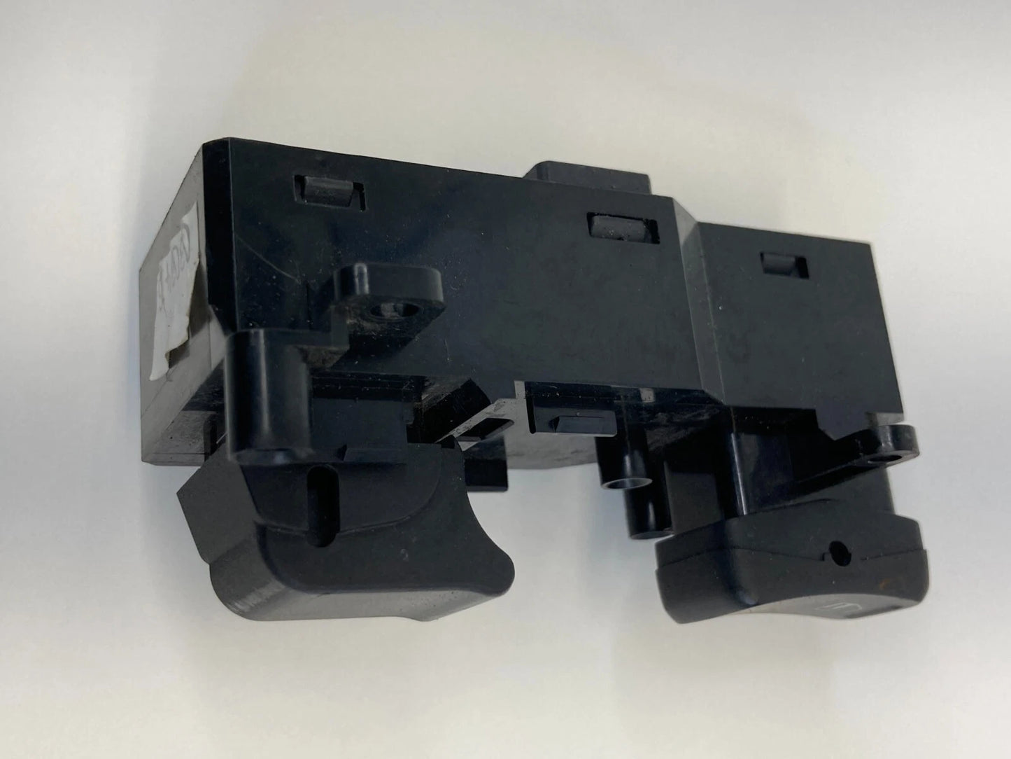 2003-2007 HONDA ACCORD FRONT PASSENGER RIGHT DOOR POWER WINDOW SWITCH M22699