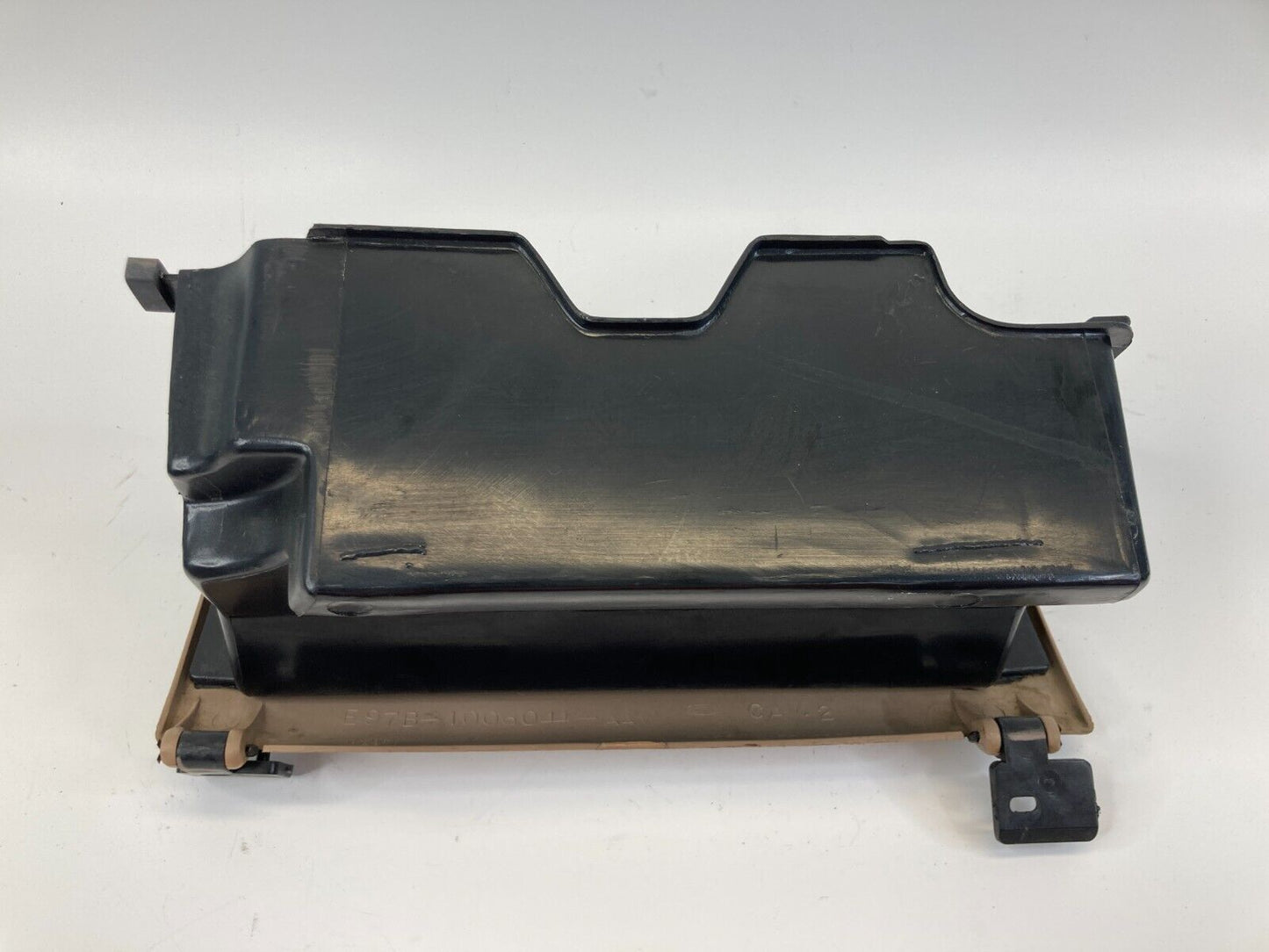 93 94 Ford Ranger Glove Box Assembly Storage Compartment F37B-1006015-AC OEM