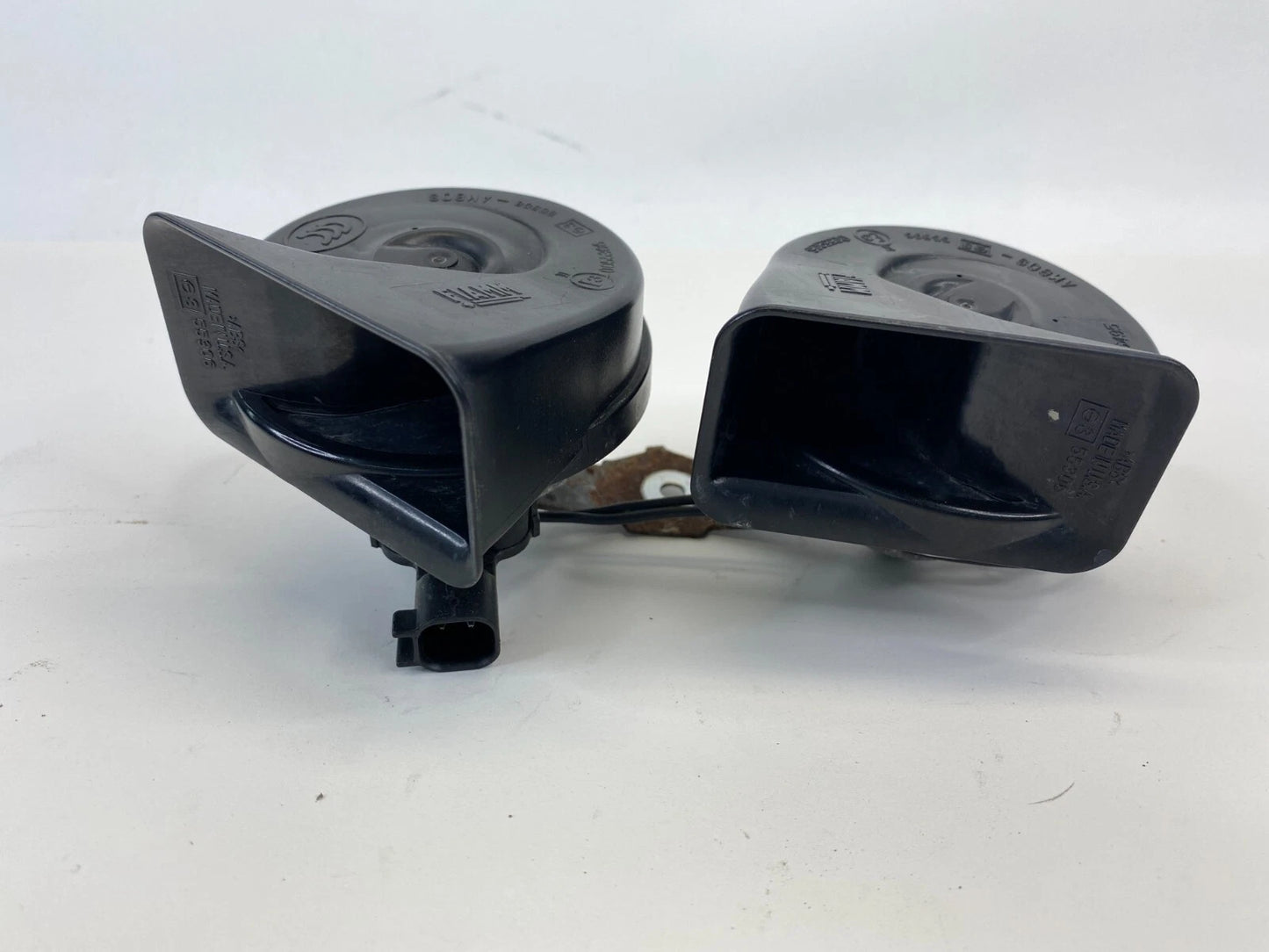 2010-2019 FORD TAURUS HORN LOW HIGH SIGNAL ALARM SIREN NOTE PAIR ASSY E30055306
