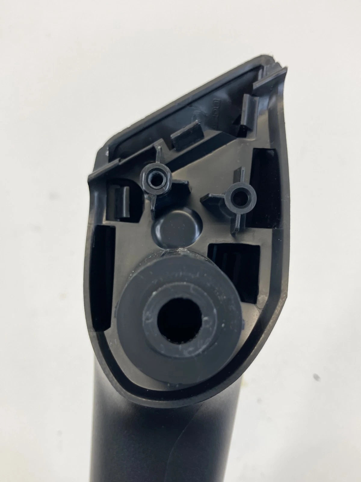 2010-2013 MAZDA MAZDA3 INTERIOR DOOR PANEL ARMREST REAR RIGHT RH OEM BBM4-52-81E