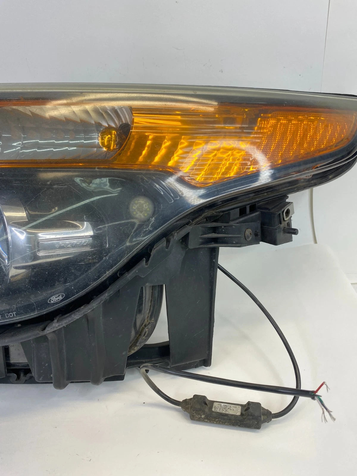 2013-2015 Ford Explorer Police Interceptor Left Driver Headlight Headlamp OEM
