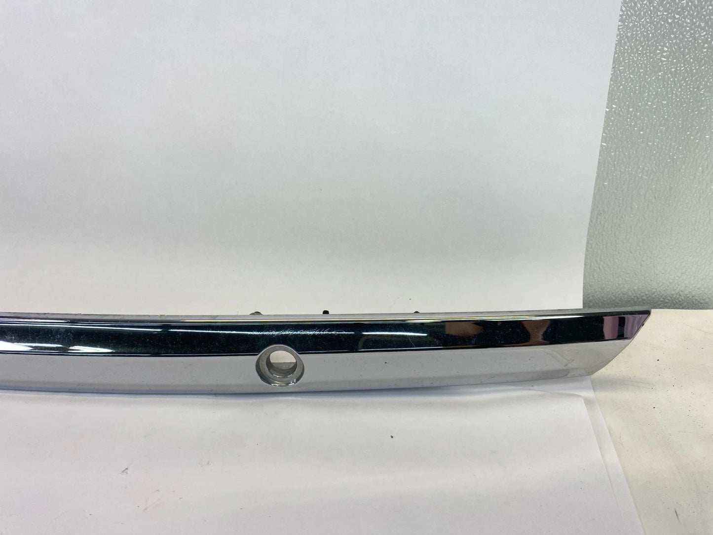 11 12 13 TOYOTA COROLLA RR DECK LID TRUNK MOLDING GARNISH CHROMED 7680102710 OEM