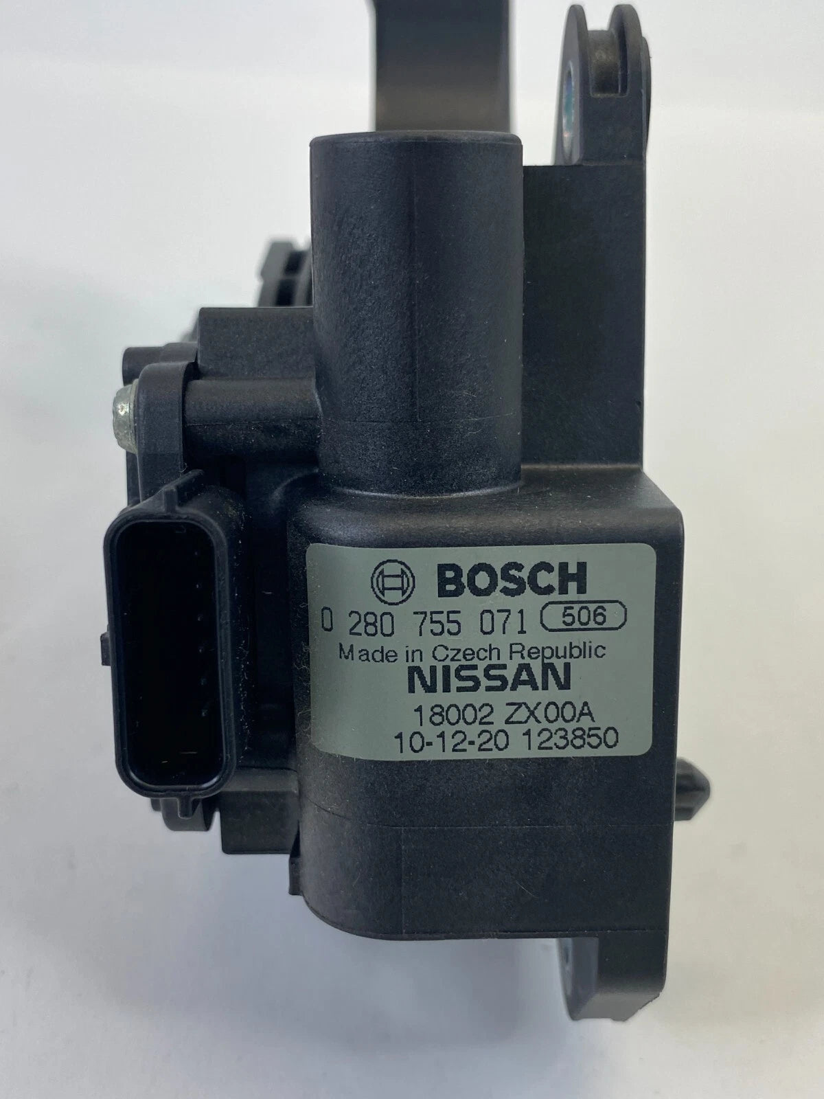 2007-2013 NISSAN ALTIMA SEDAN GAS ACCELERATOR PEDAL TRAVEL SENSOR 18002ZX00A OEM
