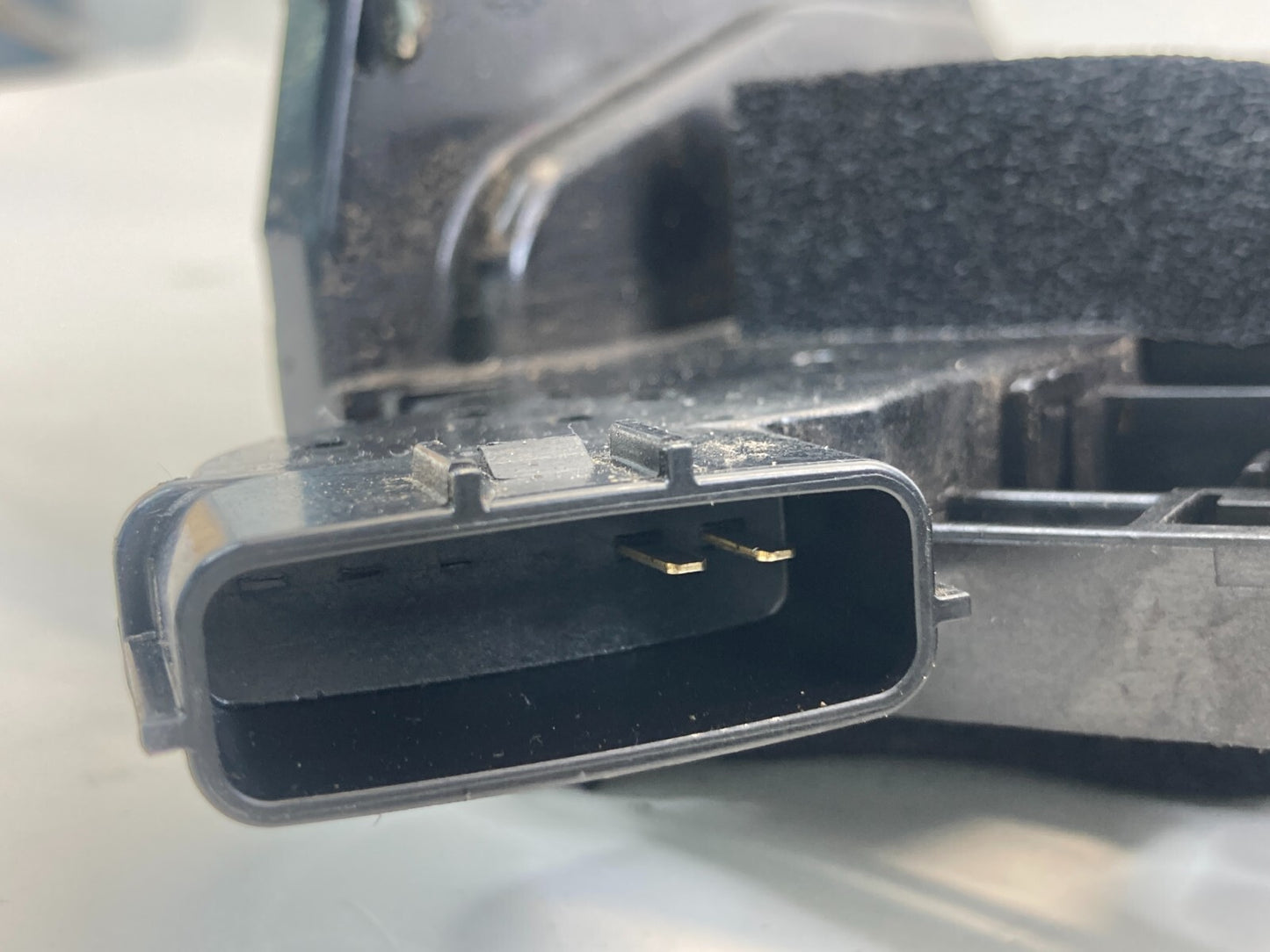 2011-2017 Nissan Juke Front Right Side Door Lock Latch Release Actuator OEM