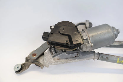 2007-2012 TOYOTA YARIS SEDAN FRONT WINDSHIELD WIPER MOTOR W/ LINKAGE 85110-52440