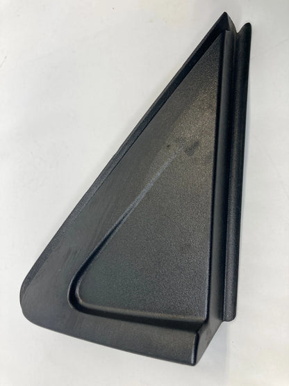 2011-2016 HYUNDAI ELANTRA REAR RIGHT EXTERIOR APPLIQUE CORNER COVER 87820-3X000